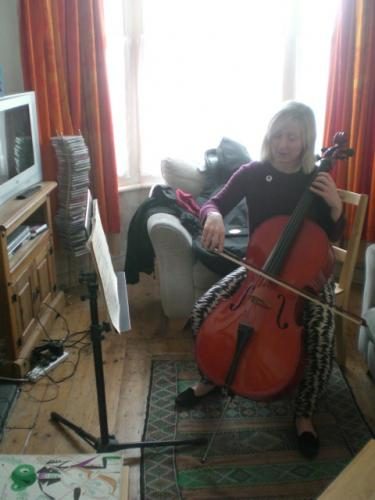 Adult cello pupil
